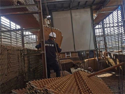 橫流式冷卻塔的防腐與維修知識(shí)(橫流式冷卻塔外壁防