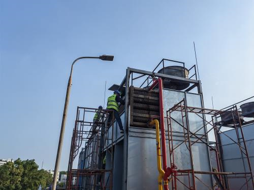 深圳冷卻塔的液體溫度受什么因素影響(閉式冷卻塔漂